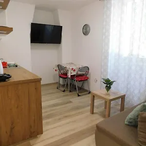 Studio Marinella Cres